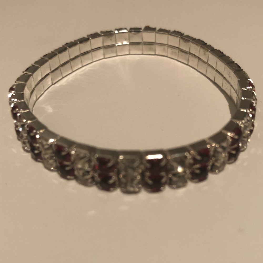 Crystal Rhinestone Stretch Bracelet - Picture 4 of 7